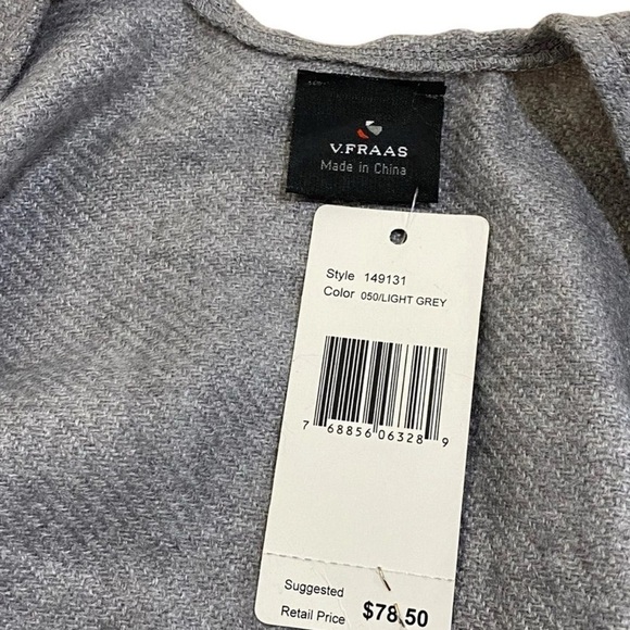 V Fraas Soft & Cozy Poncho Serape Wrap Ruana in Gray & Red Plaid Scottish NWT - Picture 15 of 16